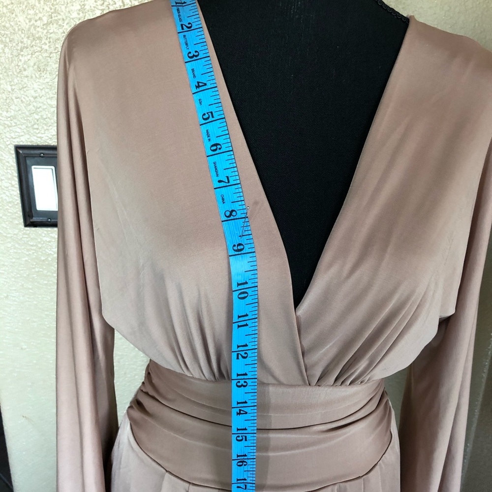 Bebe cocktail dress - Picture 3 of 10